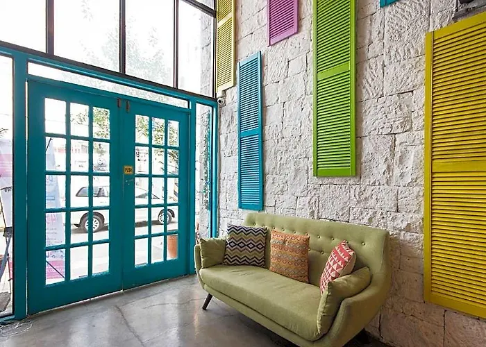 فندق Bgc Boutique And Dorm Inc. مانيلا