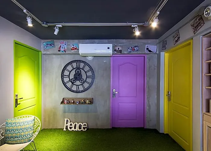 فندق Bgc Boutique And Dorm Inc. مانيلا