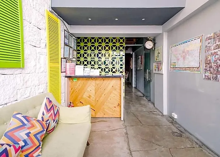 فندق Bgc Boutique And Dorm Inc.